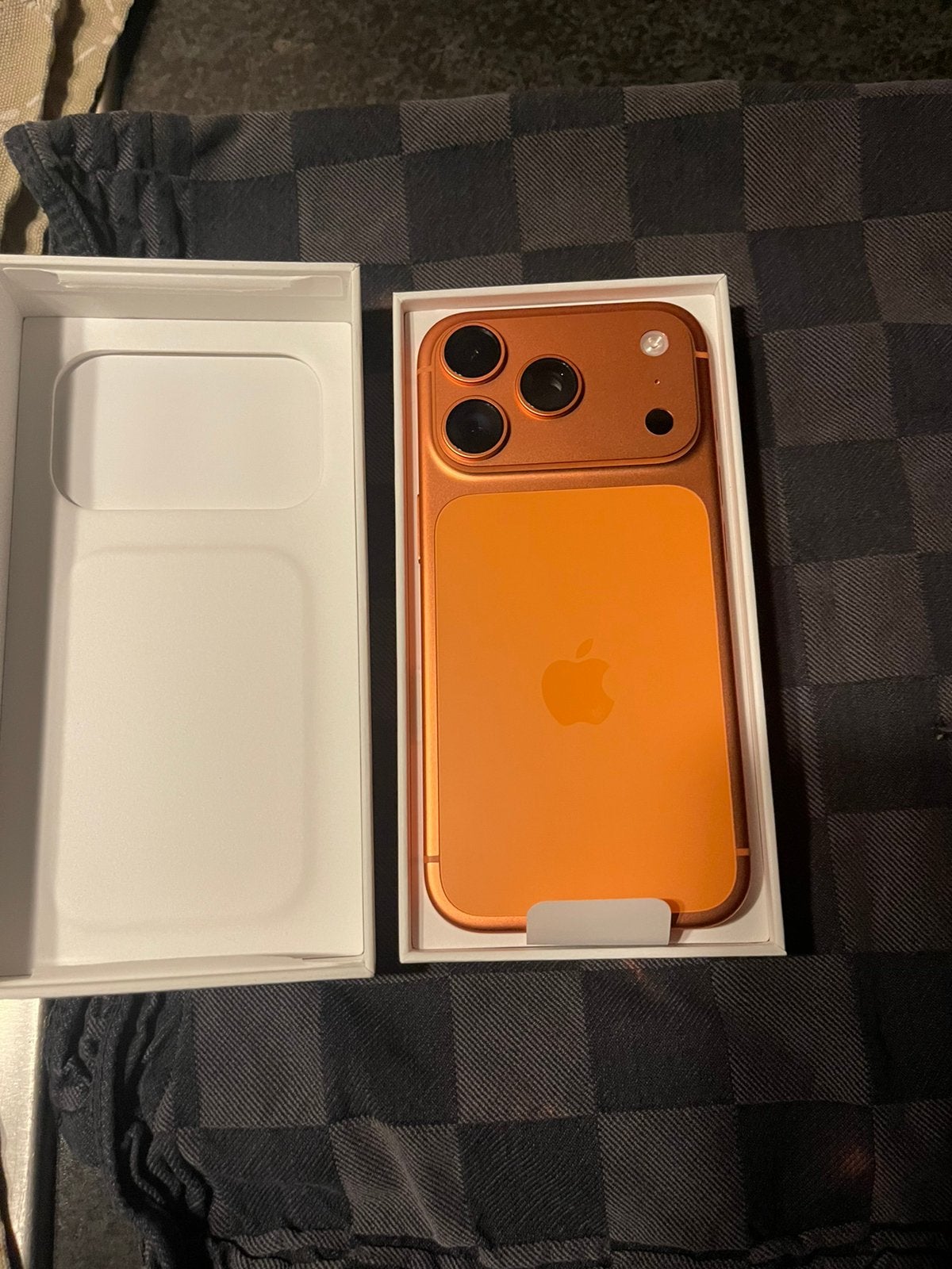 Iphone 17 pro orange, 256 GB, 97 %, Overige modellen, Ophalen of Verzenden