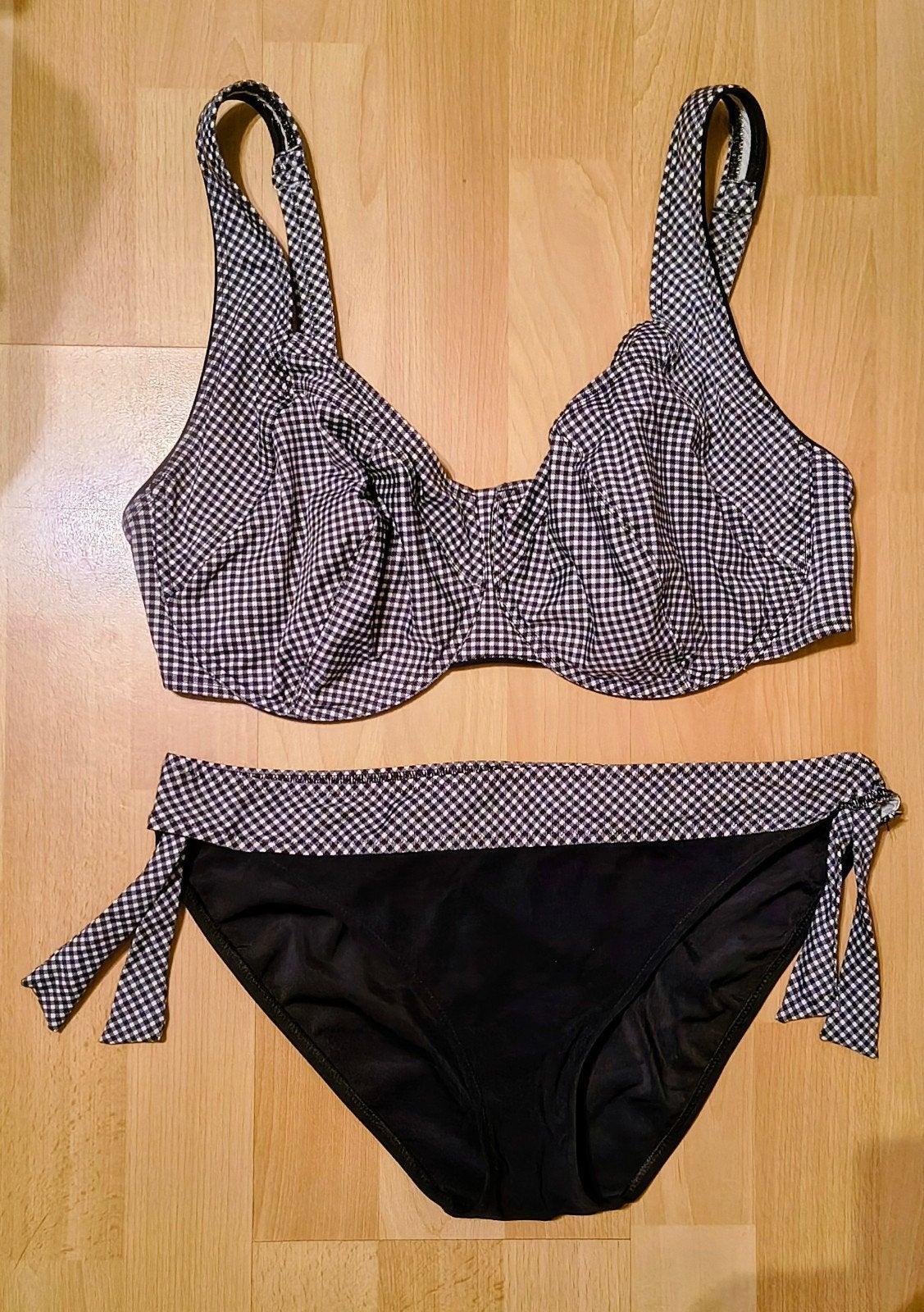 Lidea Bikini 40G - Zo goed als nieuw, Zwart, Ophalen of Verzenden, Zo goed als nieuw, Bikini
