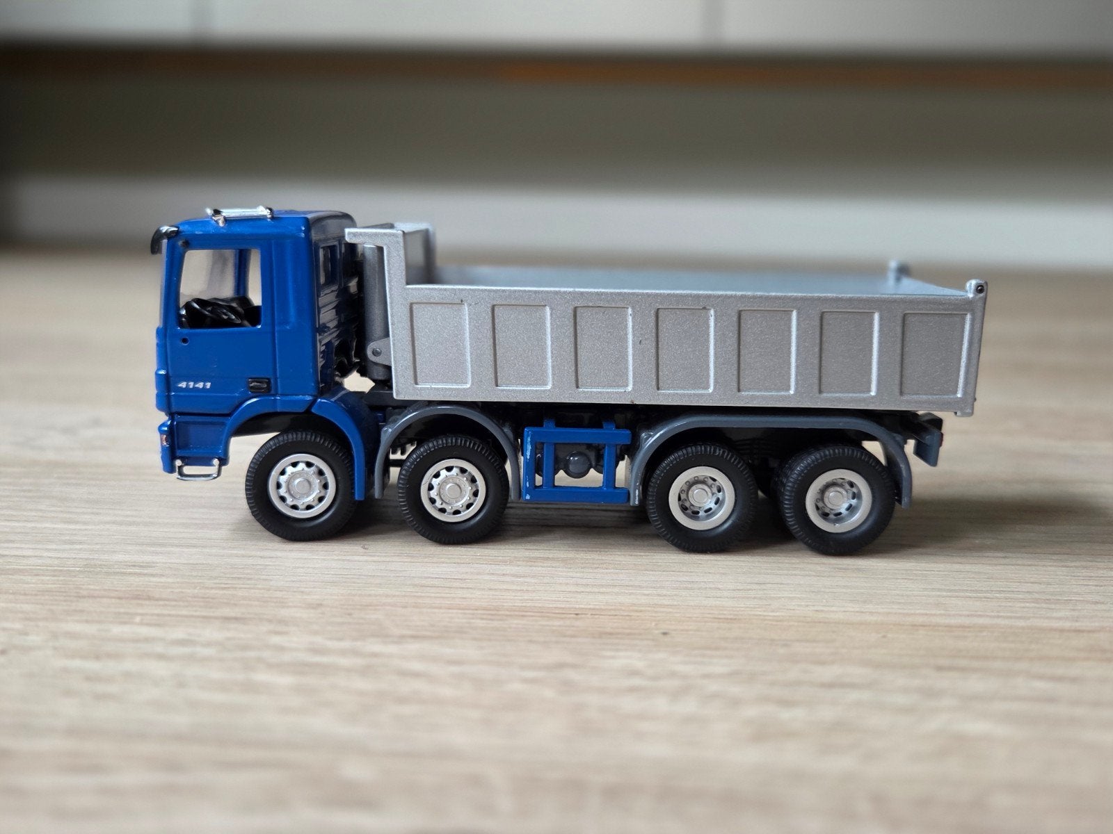 Siku 3522 Mercedes-Benz Actros Kipper 1:50 – Blauw/Zilver, Ophalen of Verzenden, Gebruikt, Bus of Vrachtwagen, SIKU