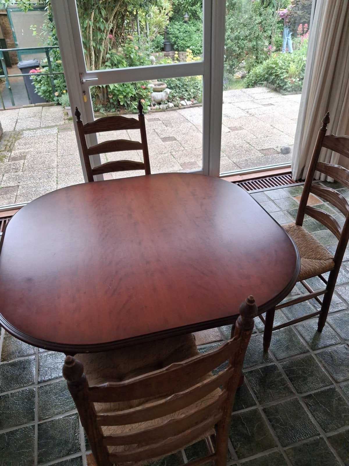 Vierkante eettafel 120x120cm met 3 stoelen, Ophalen, Gebruikt, 100 tot 150 cm, Vierkant
