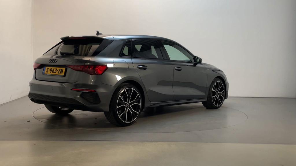 Audi A3 Sportback 30 TFSI S Edition S-Tronic LED Leder-Stof, Gebruikt, Met garantie (alle), Leder en Stof, Origineel Nederlands