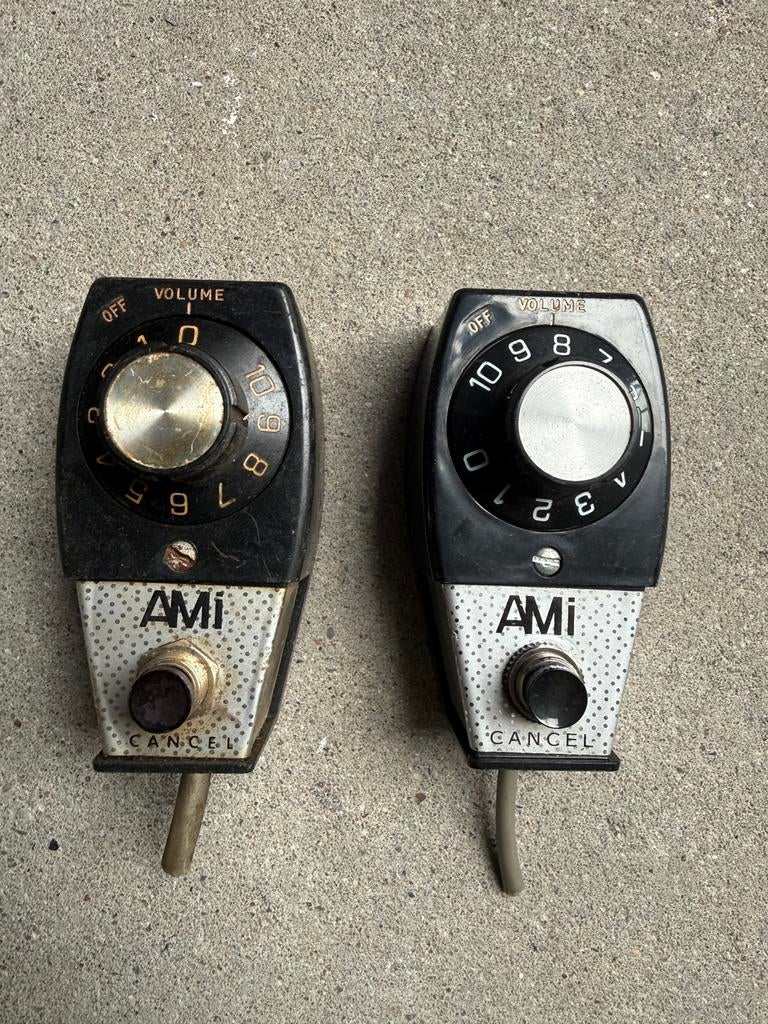 Mono volume control AMI voor R145 versterker, Verzamelen, Automaten | Jukeboxen, Ophalen, Zo goed als nieuw, 1950 tot 1960, Ami