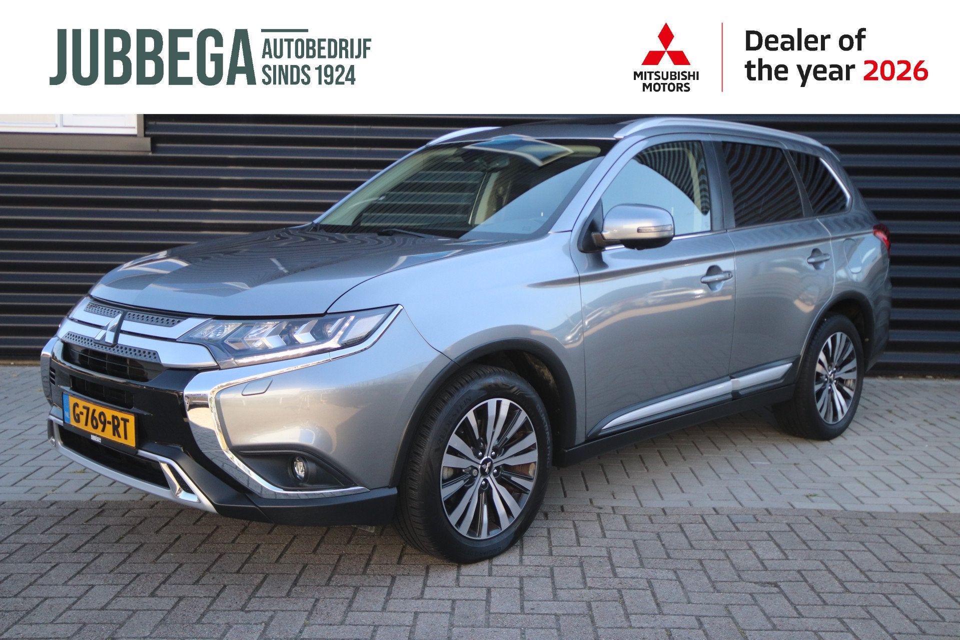 Mitsubishi Outlander 2.0 2WD Limited 7 persoons NL-Auto,, Auto's, 4 cilinders, 7 stoelen, Automatische klimaatregeling, 1600 kg