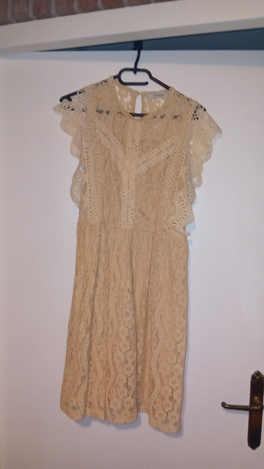 Jurk, Ophalen, Zo goed als nieuw, Maat 38/40 (M), Beige
