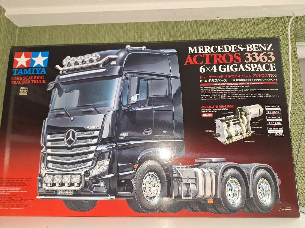 Tamiya RC Truck 1/14 Mercedes Benz Actros 3363 6X4 Gigaspace, Hobby en Vrije tijd, Modelbouw | Radiografisch | Auto's, Elektro