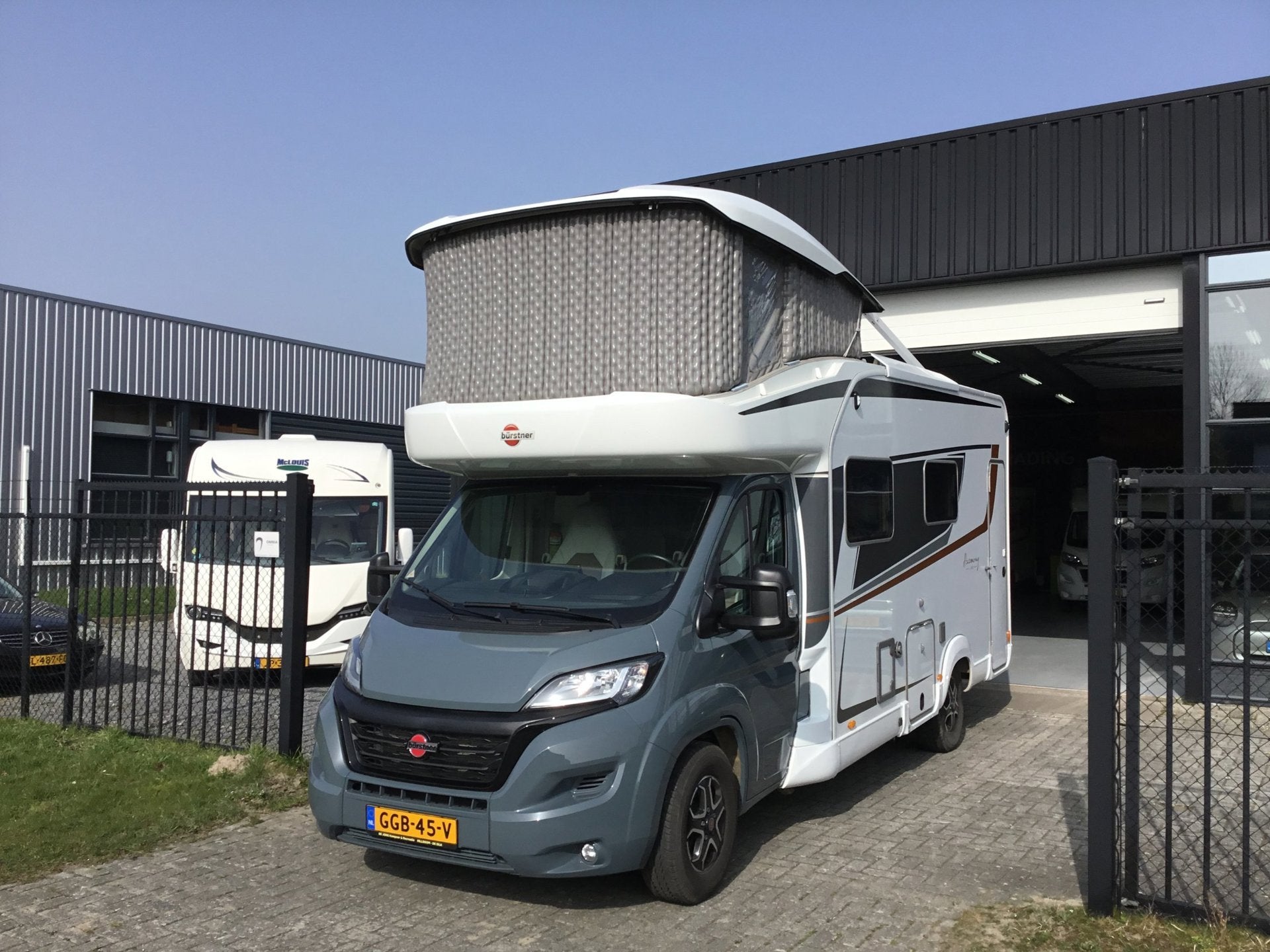 Caravans And Camping Buerstner