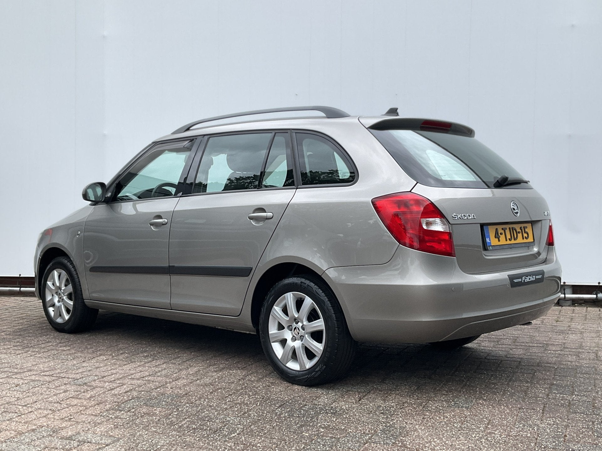 Skoda Fabia Combi 1.2 TSI Sprint Pro Automaat Nav/Cruise Cli, Auto's, Skoda, Euro 5, Gebruikt, 4 cilinders, Origineel Nederlands