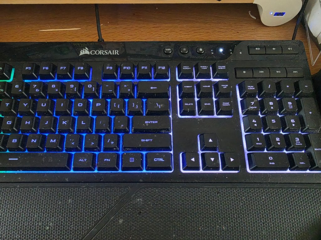 Toetsenbord Corsair gaming K55 RGB, Computers en Software, Toetsenborden, Ophalen, Gebruikt, Multimediatoetsen, Qwerty