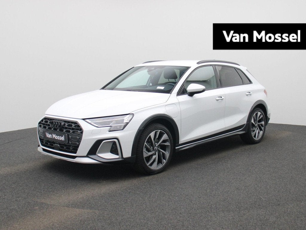 Audi A3 allstreet 40 TFSI e Advanced edition l Adaptive crui, Auto's, Audi, 12 maanden, Stof, 4 cilinders, 150 min