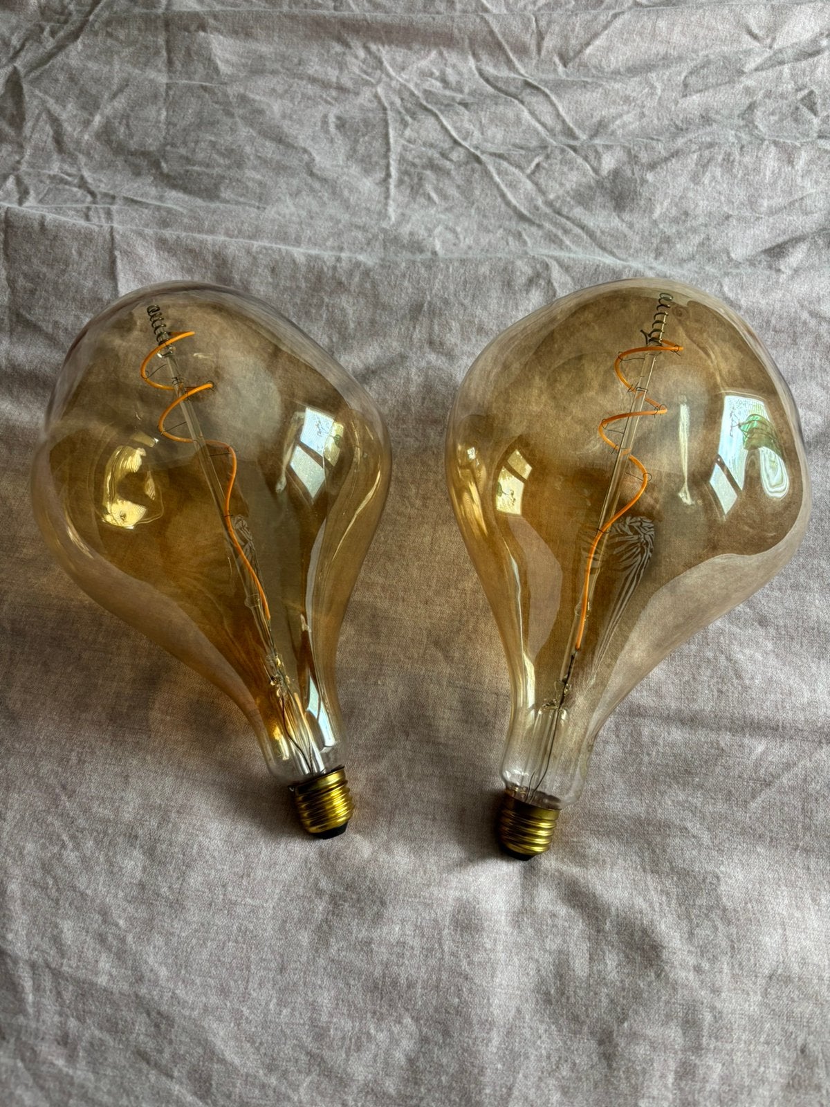 2 Calex lampen - brons kleur, Ophalen of Verzenden, Zo goed als nieuw, E27 (groot), Led-lamp