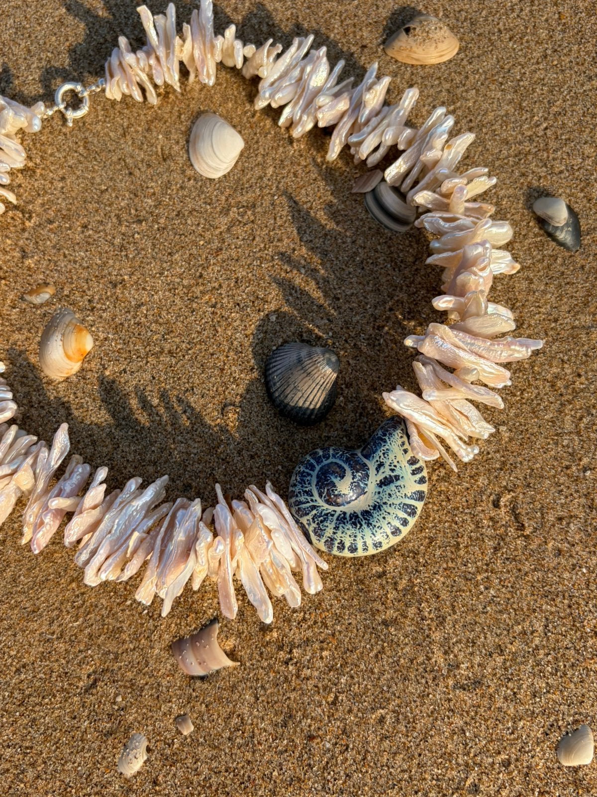 Natural Freshwater Pearl Necklace with Ceramic Shell, Sieraden, Tassen en Uiterlijk, Ophalen of Verzenden, Nieuw