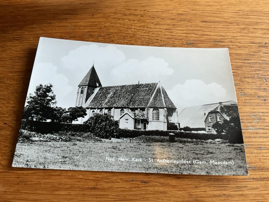 C3094 Sint Anthoniepolder gemeente Maasdam kerk, Ophalen of Verzenden