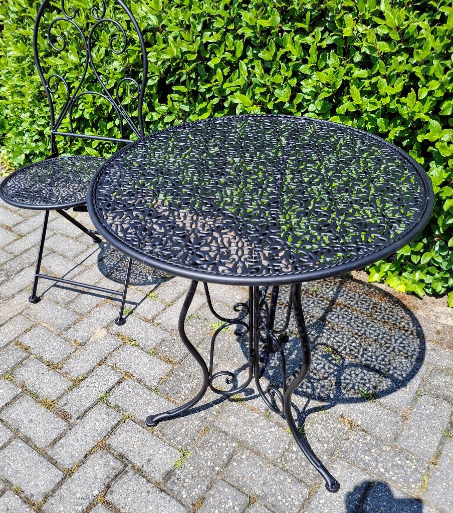 Complete degelijke ijzeren bistro sets in 2 kleuren nieuw., 2 zitplaatsen, Overige materialen, Bijzettafel, Nieuw