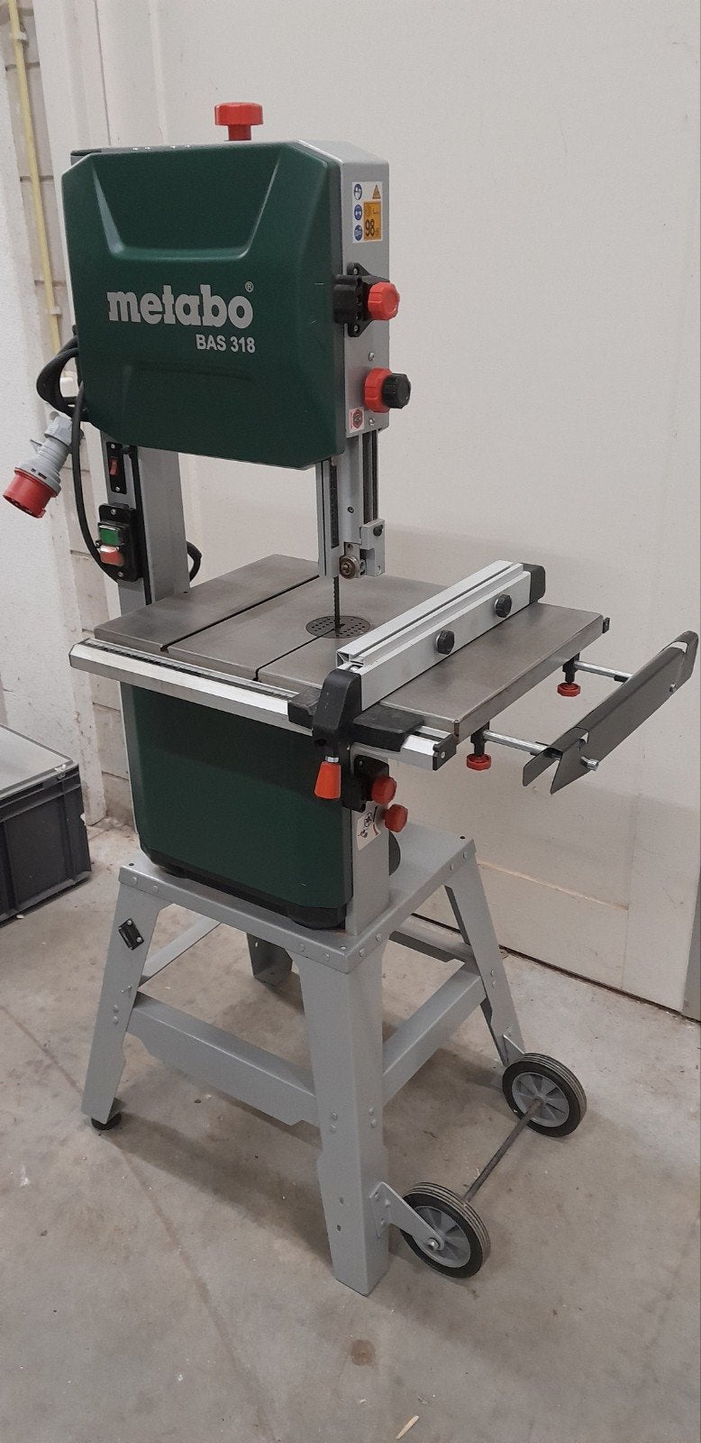 lintzaagmachine Metabo, Ophalen, 70 mm of meer, Zo goed als nieuw, Afkortzaag