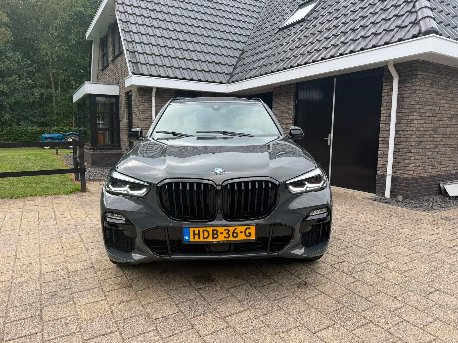 BMW X5 Xdrive45e 394pk Aut 2021 Sophistograu Metallic, Auto's, 77 km/l, X5, 394 pk, Vierwielaandrijving