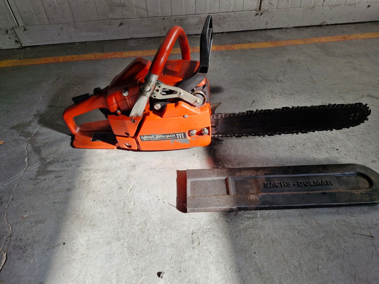 dolmar kettingzaag, Ophalen, Benzine, ., .