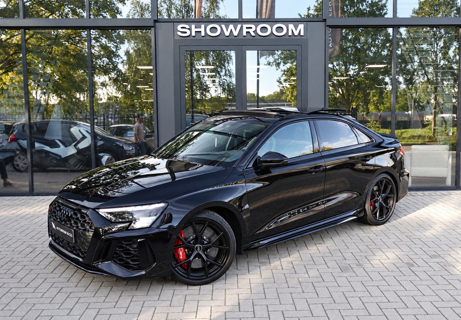 Audi RS3 Limousine 2.5 TFSI RS 3 quattro HULK KERAMISCH PANO, Auto's, Automaat, Dealer onderhouden, Gebruikt, Zwart