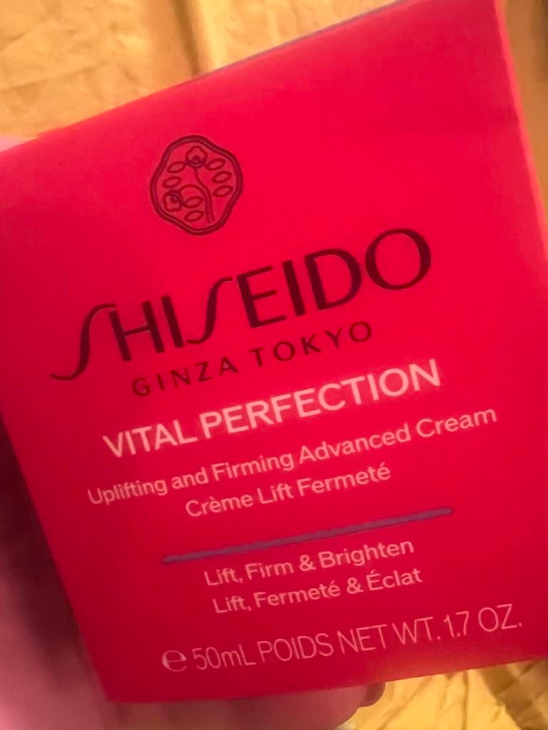 SHISEIDO VITAL PERFECTION UPLIFTING & FIRMING ADVANCED CREAM, Sieraden, Tassen en Uiterlijk, Uiterlijk | Gezichtsverzorging, Ophalen of Verzenden