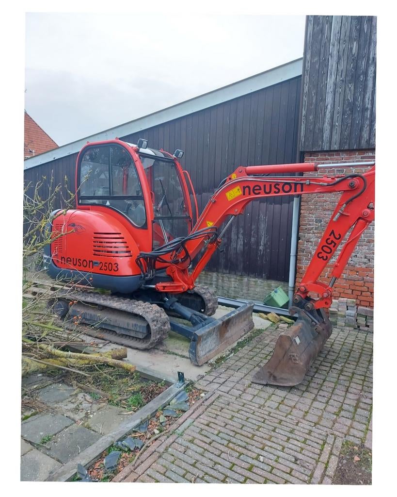 Neuson minigraver 2.5 ton, Zakelijke goederen, Ophalen