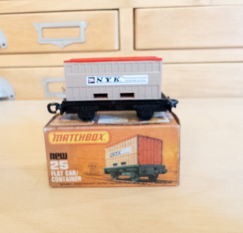 Matchbox Superfast 25 Flat Car/Container NYK (1977), Ophalen of Verzenden