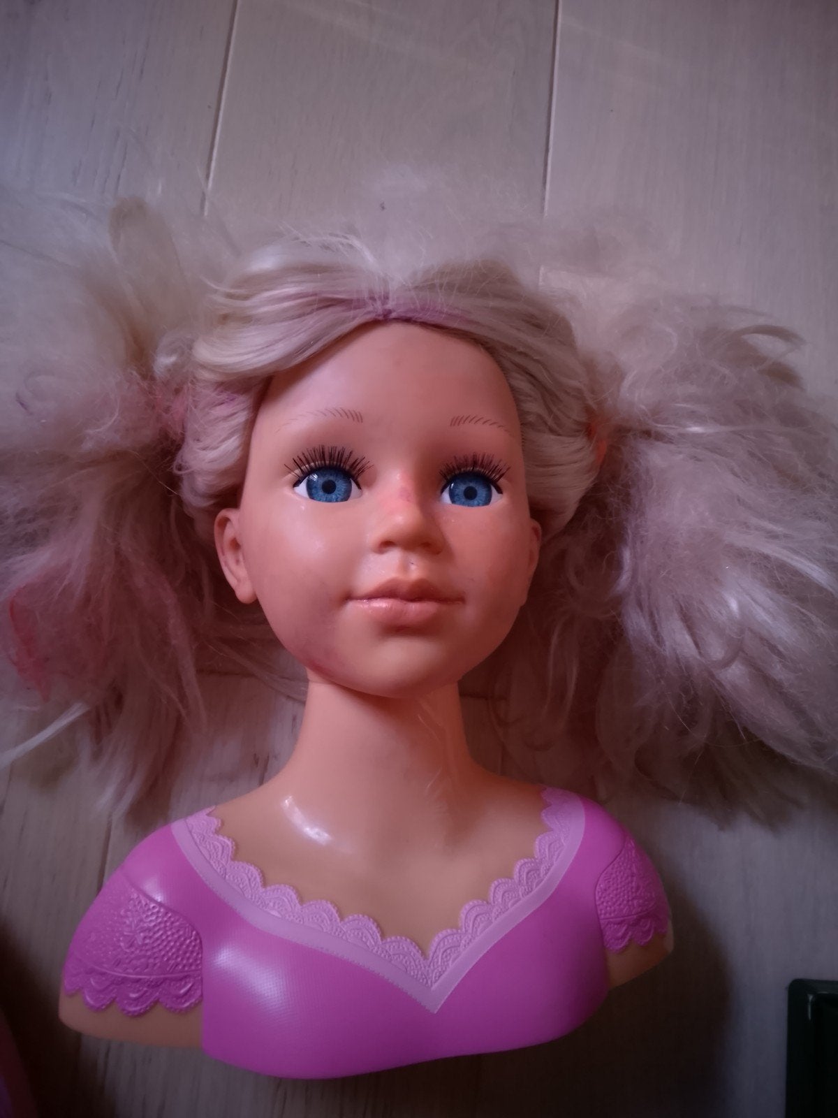 Opmaakpop met accessoires, Ophalen, Gebruikt, Overige typen