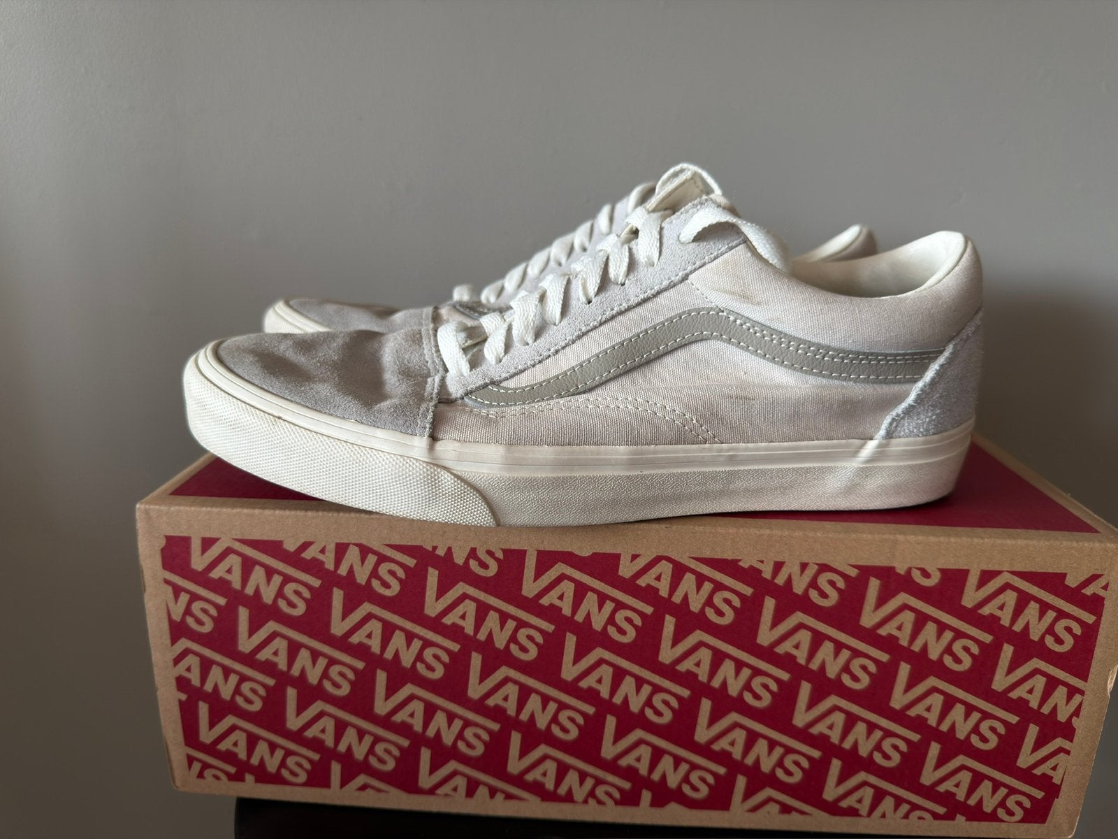 Vans Okd Skool - licht grijs - maat 42.5, Ophalen of Verzenden, Gedragen, Overige kleuren, Sneakers of Gympen