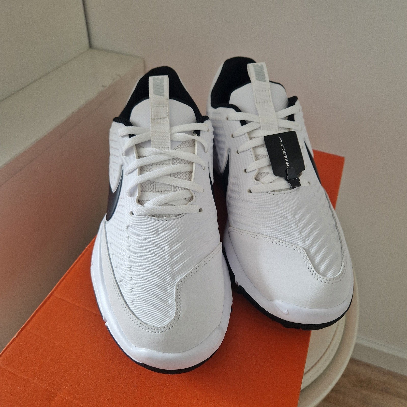 Nieuwe Nike golfschoenen - Maat 40, Sport en Fitness, Golf, Ophalen of Verzenden