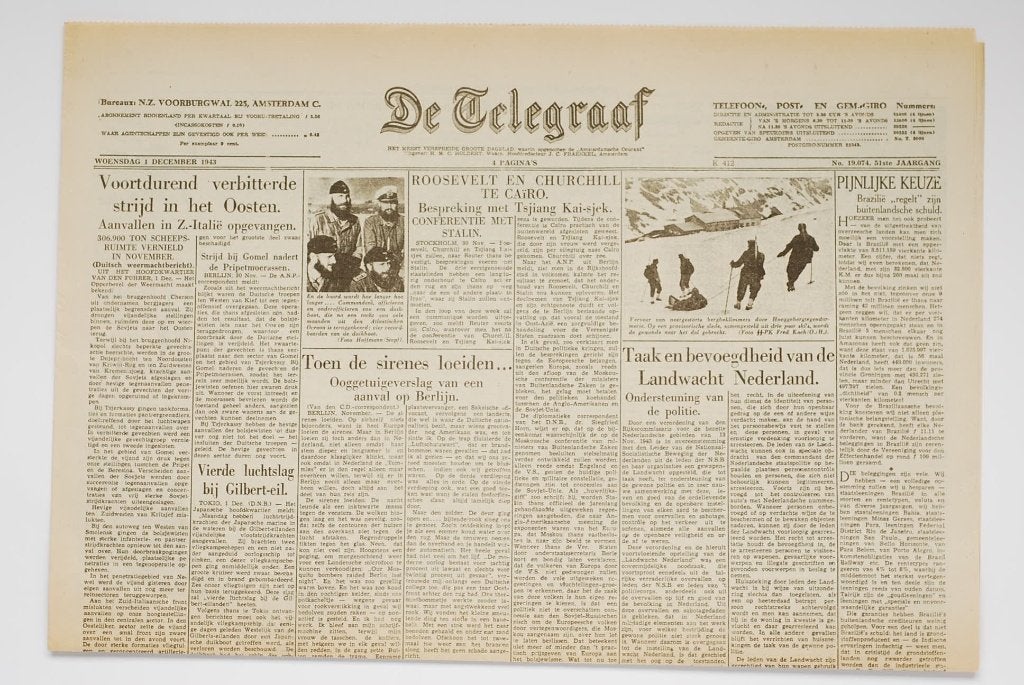 De Telegraaf 1 december 1943 Krant WOII Heruitgave 1994, Verzamelen, Zo goed als nieuw, Verzenden, Amsterdam, Overige soorten