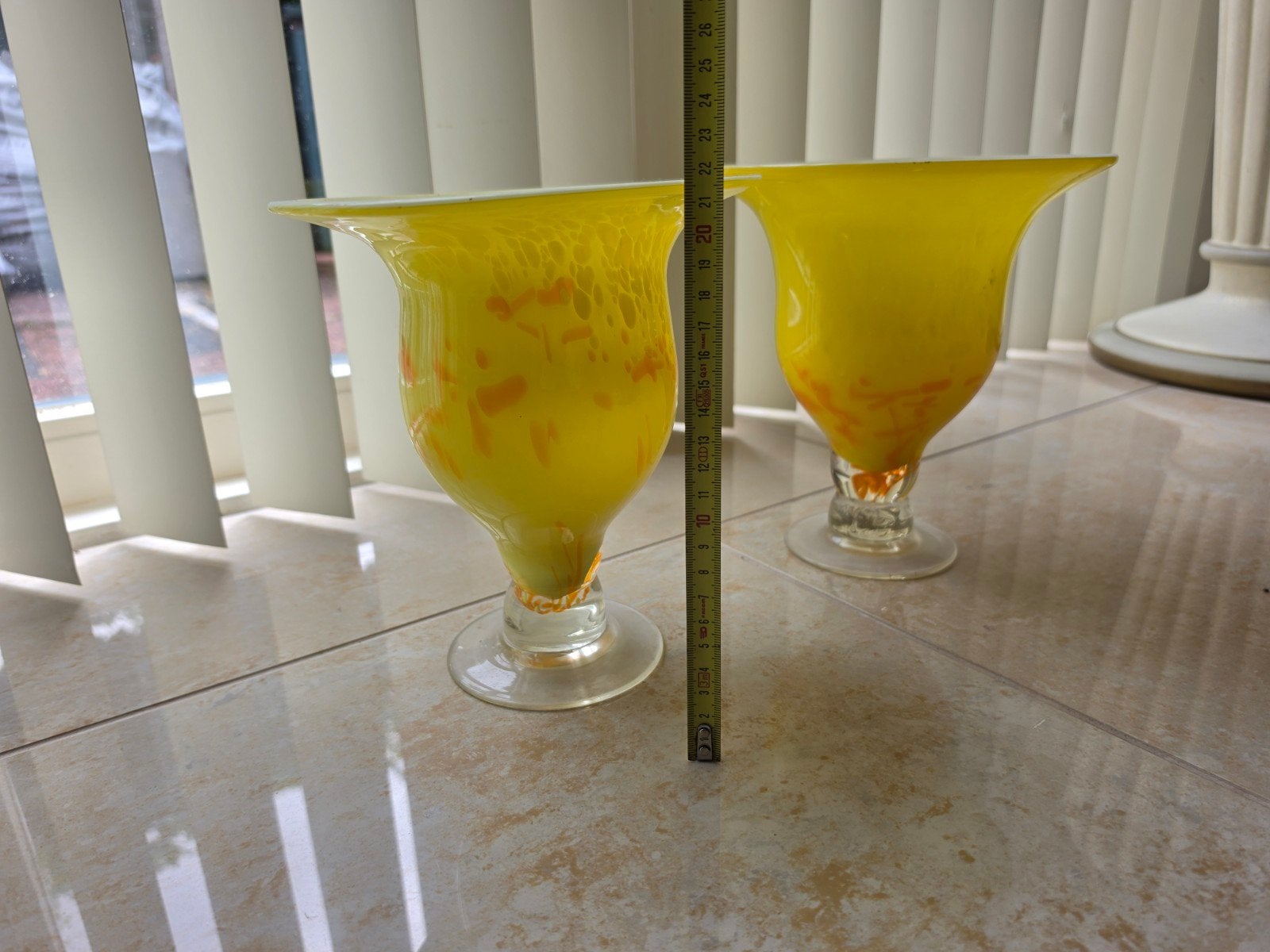 Set van 2 gele Murano-stijl vazen - mondgeblazen glas, Ophalen