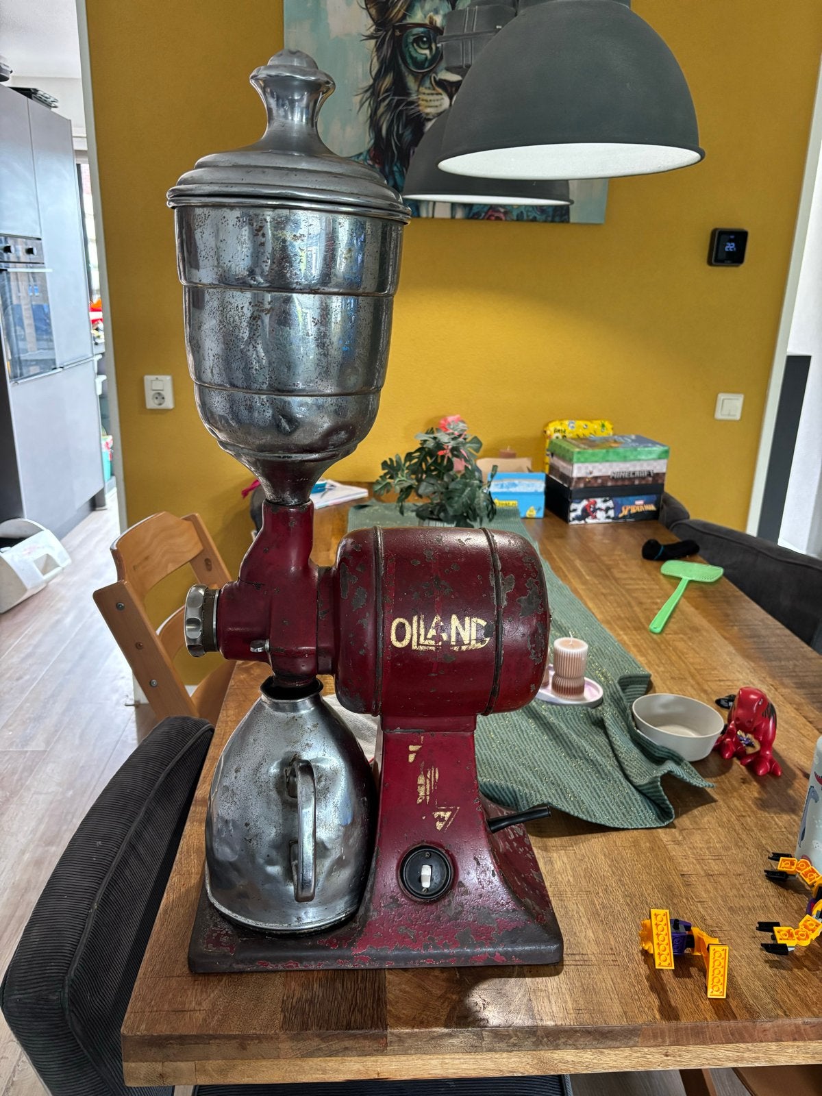 Antieke Oiland De Bilt-Holland Koffiemolen, Ophalen