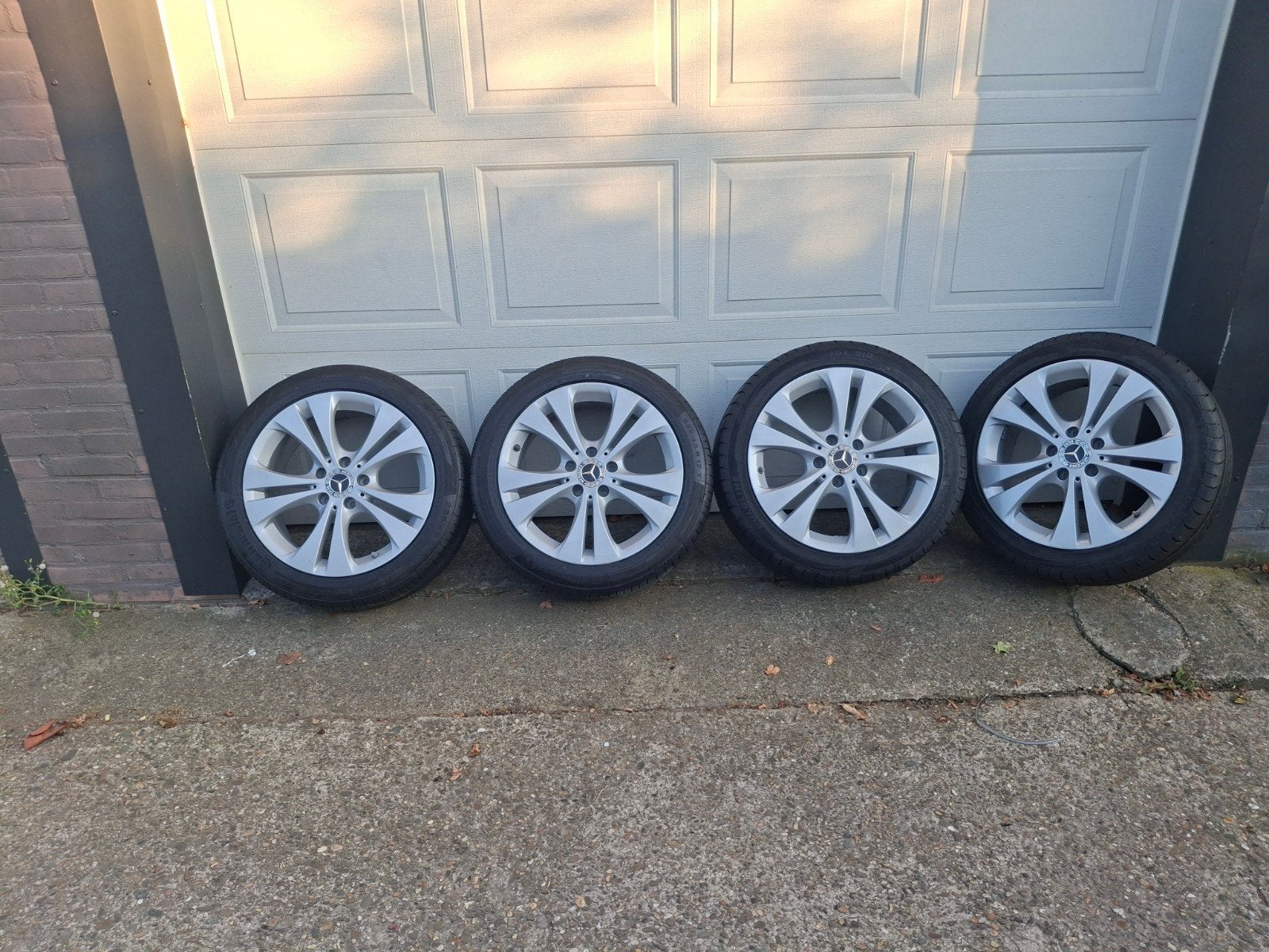 mercedes velgen 17 inch met banden, Ophalen, Velg(en), 17 inch, Zomerbanden