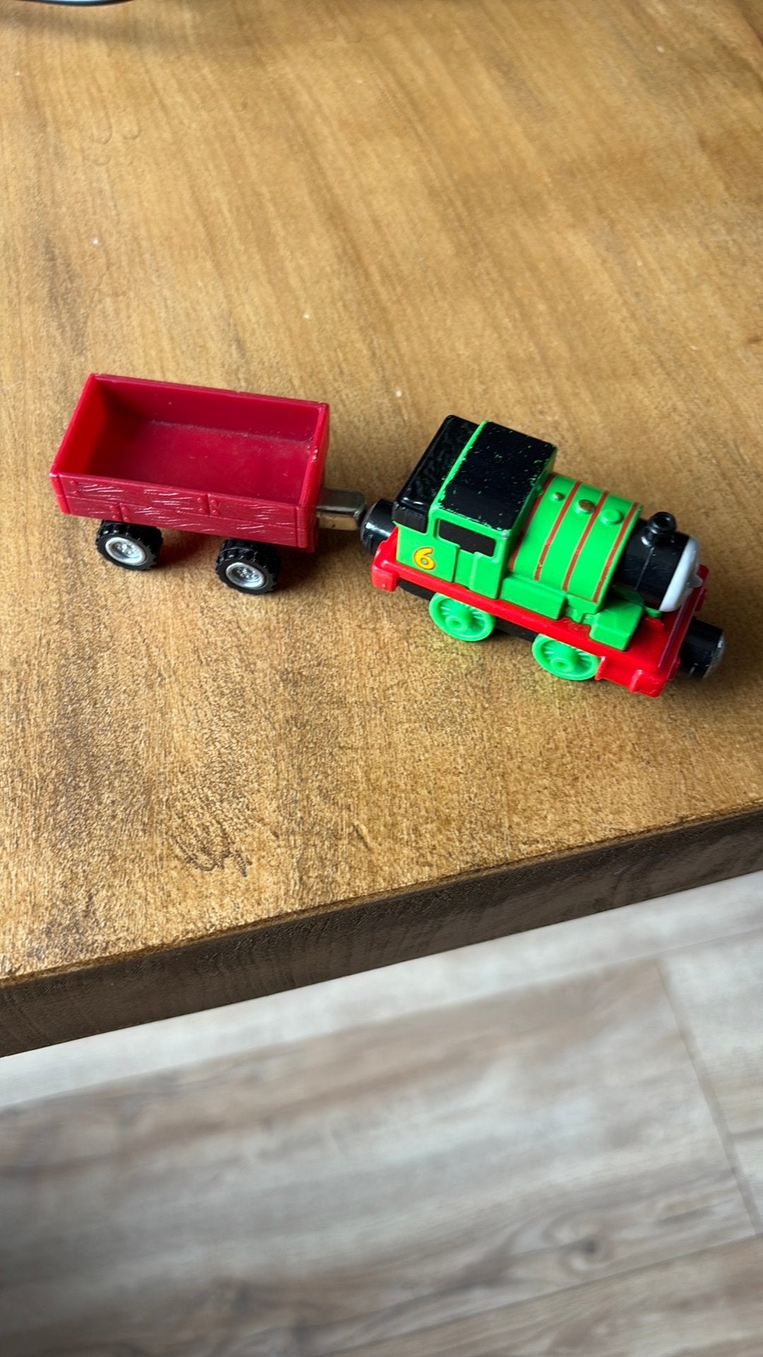 Tomas de trein locomotief, Ophalen of Verzenden, Zo goed als nieuw