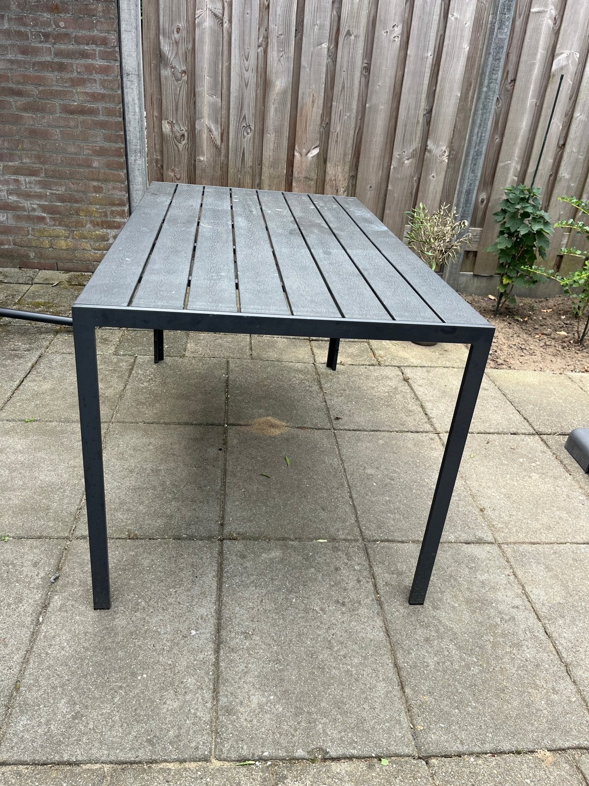 Mooie buiten tafel voor 6 personen, Ophalen, Gebruikt, Rechthoekig, Overige materialen