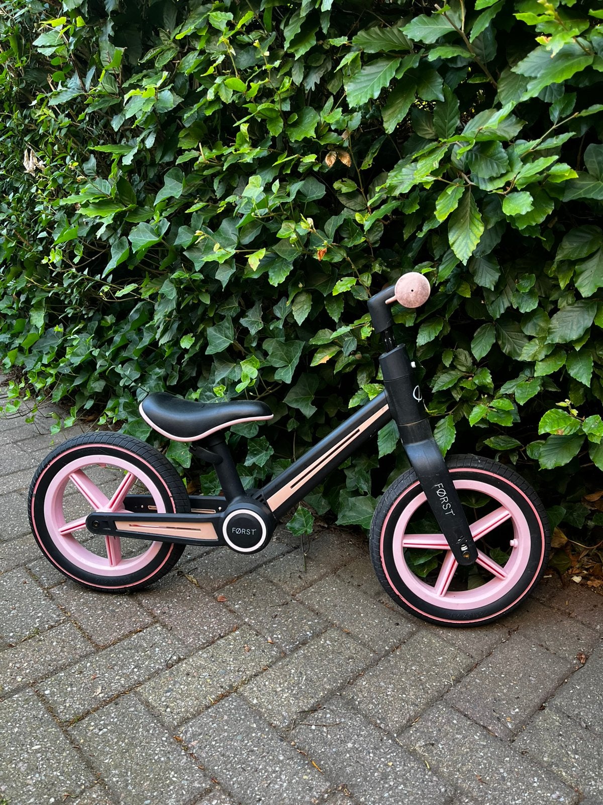 Loopfiets inklapbaar roze kinderen, Fietsen en Brommers, Ophalen, Zo goed als nieuw, Minder dan 16 inch