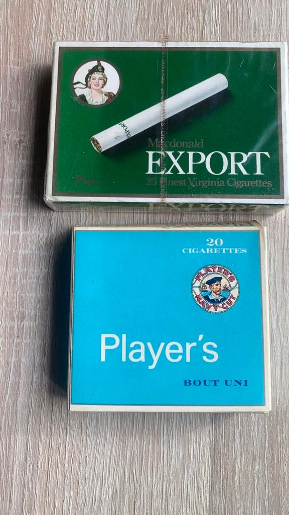 2 zeer oude pakjes vintage cigaretten - zeldzaam, Ophalen of Verzenden, Nieuw, Overige typen