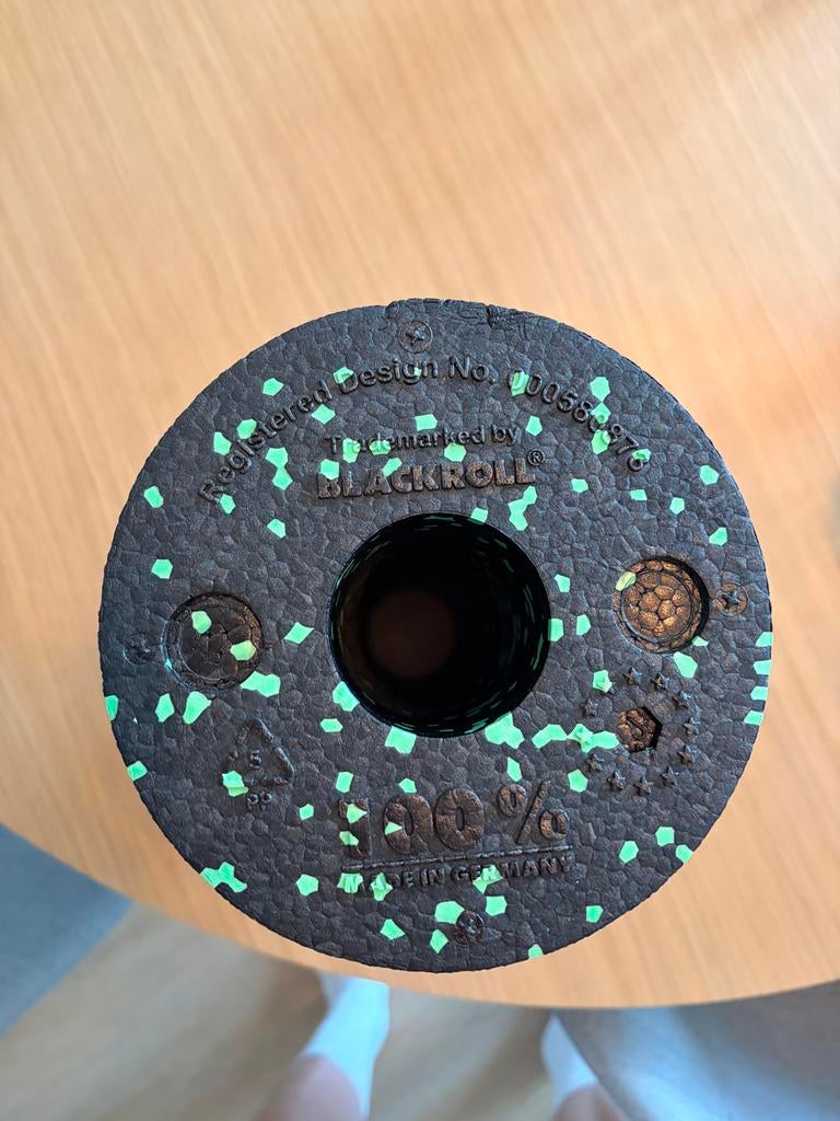 BlackRoll Standard Foamroller - Zwart/Groen, Sport en Fitness, Fitnessmaterialen, Ophalen, Zo goed als nieuw, Foamroller