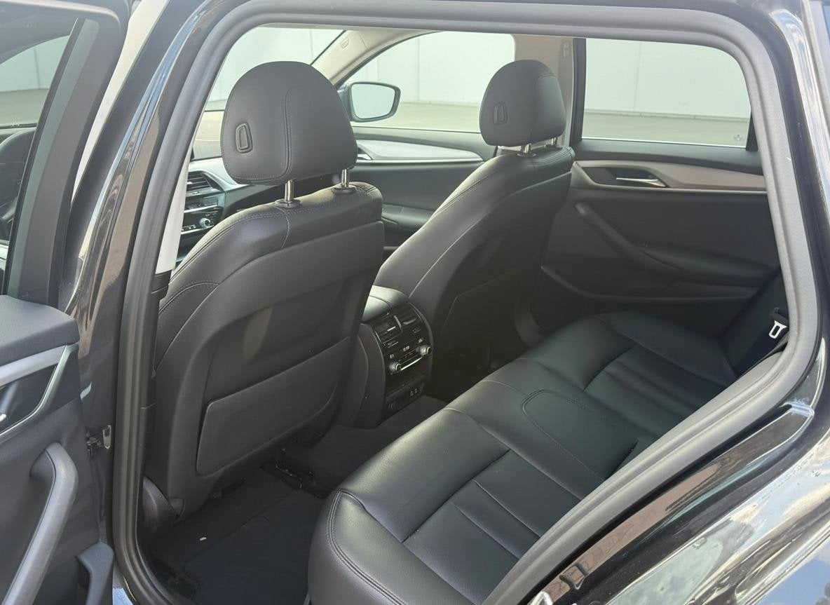 Foto 17 van BMW 5-serie Touring 520i High Executive