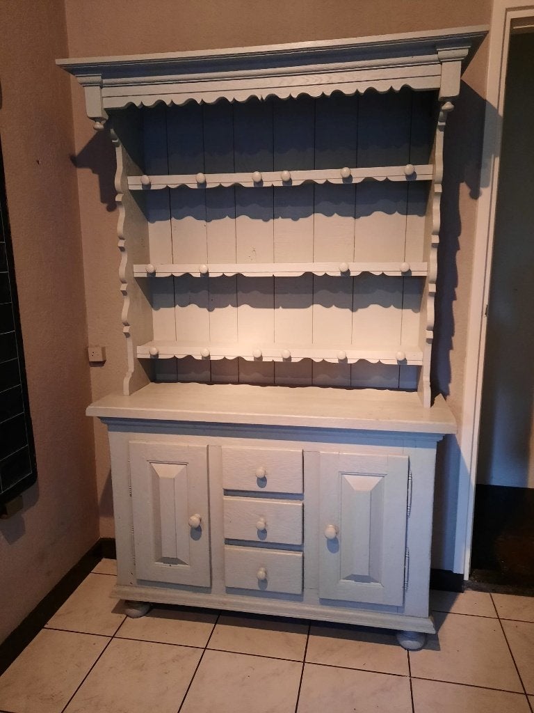 Landelijke Grijze Buffetkast / Servieskast (2-delig) – 120cm, Ophalen, 100 tot 150 cm, Zo goed als nieuw, Prachtige, landelijke buffetkast!