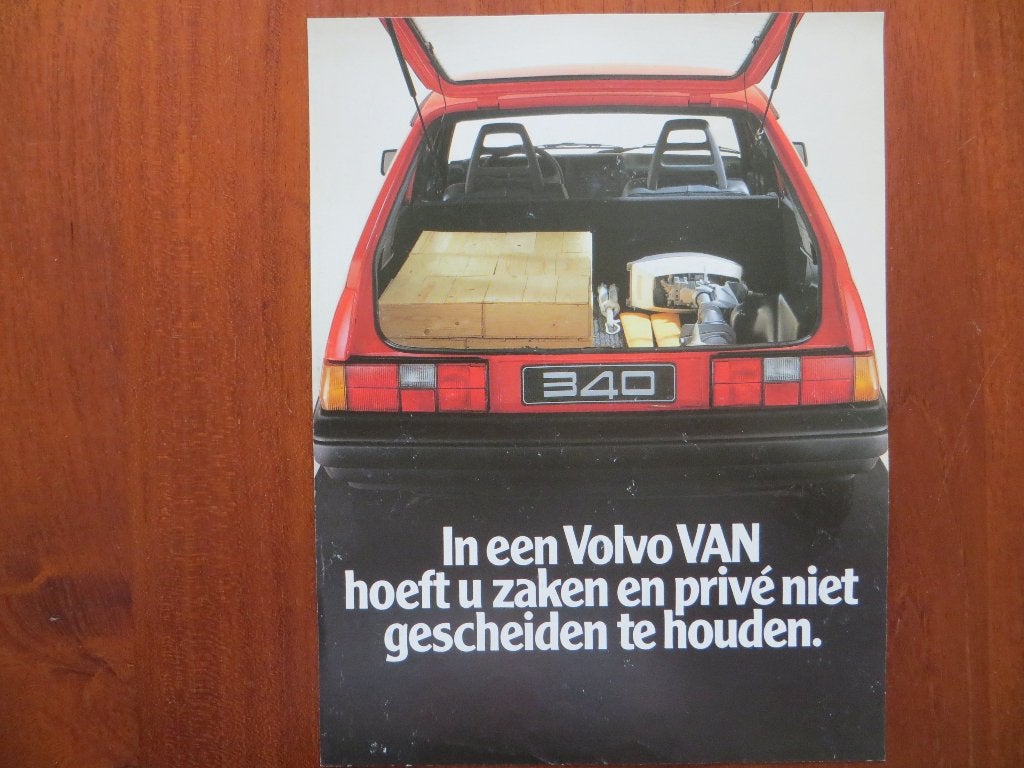 In een Volvo 340 VAN hoeft u zaken en privé niet gescheiden, Boeken, Ophalen of Verzenden, Nieuw, Volvo