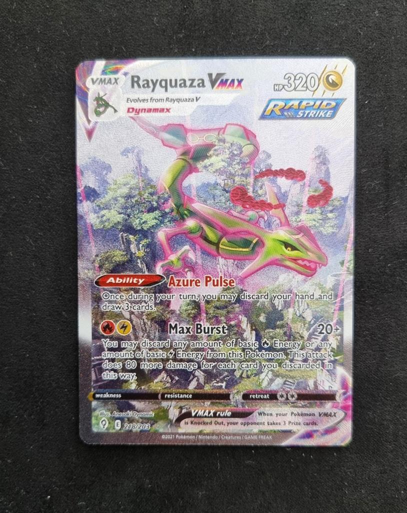 Rayquaza VMAX NM 218/203 Evolving Skies Pokemon kaart, Hobby en Vrije tijd, Verzamelkaartspellen | Pokémon, Ophalen of Verzenden