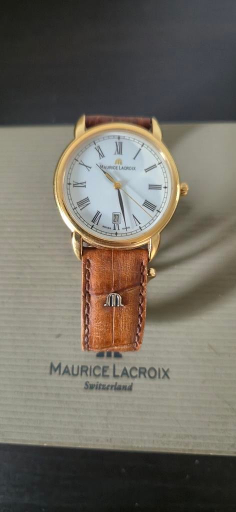 Maurice Lacroix Aikon (AI1108), Ophalen of Verzenden, Zo goed als nieuw, Leer, Overige merken