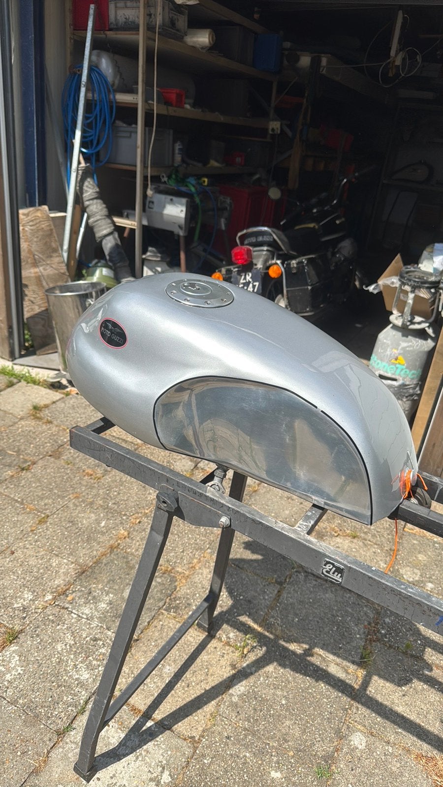 Cafe’ racer tank/zit aluminium Moto Guzzi 1976-2006, Ophalen