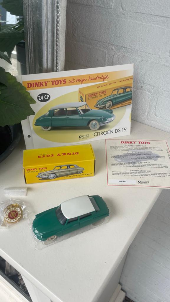 Dinky Toys Citroën DS 19 - Nieuwstaat met certificaat, Ophalen of Verzenden, Nieuw, Auto
