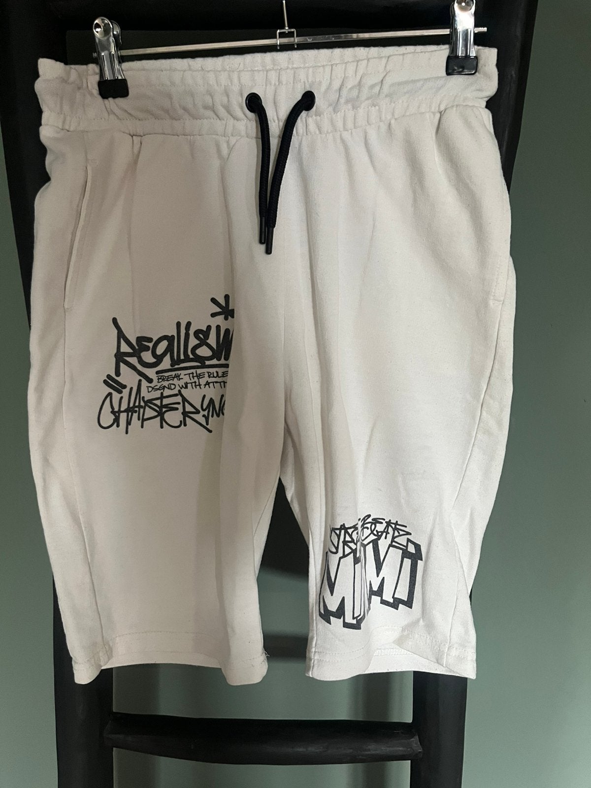 Crème korte joggingbroek 146 152 broeken short Chapter Young, Verzenden, Gebruikt, Jongen, Broek