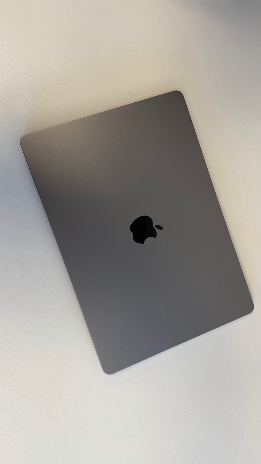 Foto 2 van MacBook Air M2 (2023) 15inch 16gb/256gb