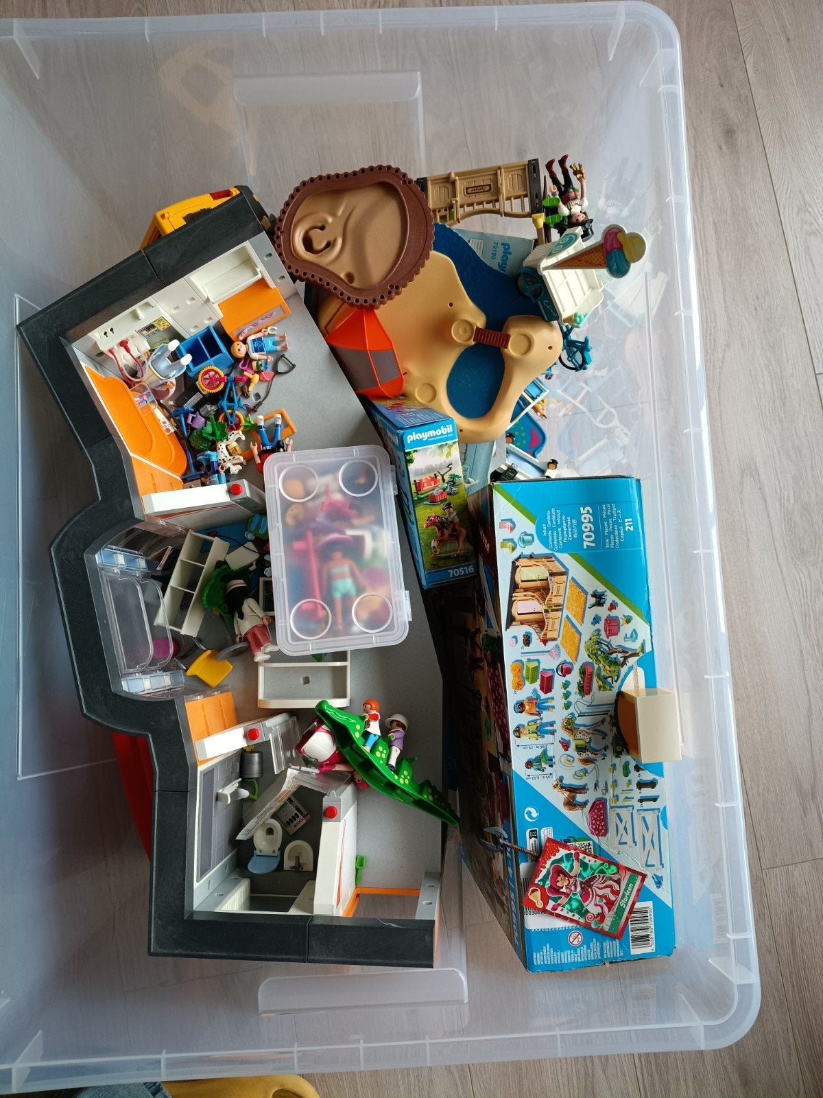 grote bak playmobil (78x56x43), Kinderen en Baby's, Ophalen, Zo goed als nieuw, Complete set