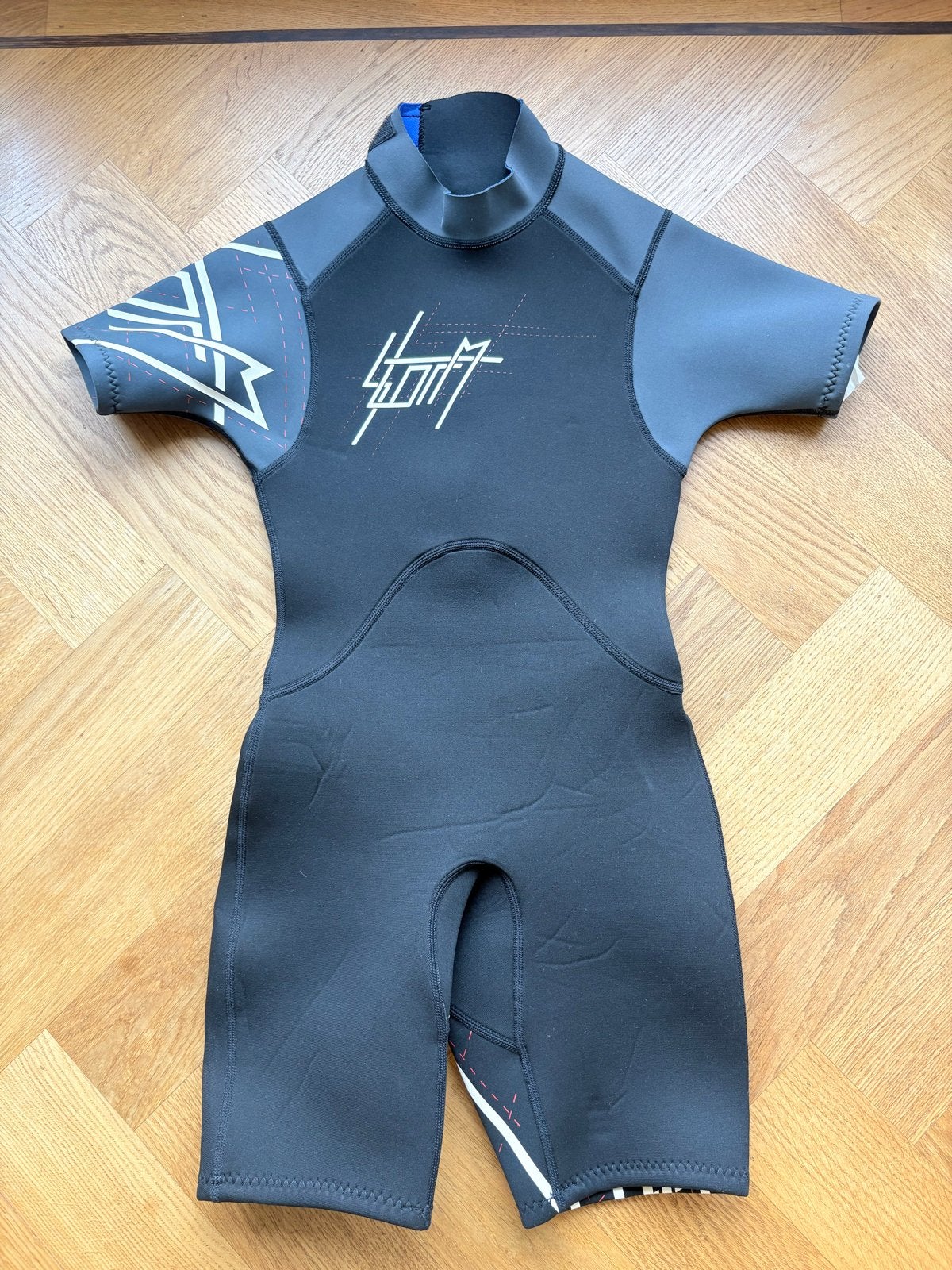 Wetsuit shorty voor kinderen - Maat L10 (~152), Watersport en Boten, Ophalen of Verzenden, Zo goed als nieuw, Kind, Wetsuit
