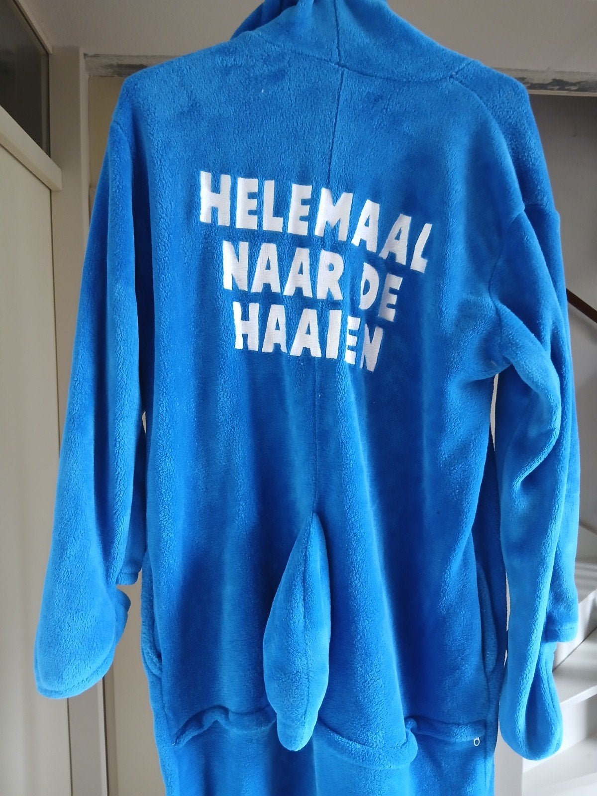 Haaien onesie met tekst "Helemaal naar de haaien", Carnaval, Kleding, Ophalen, Maat 38/40 (M)