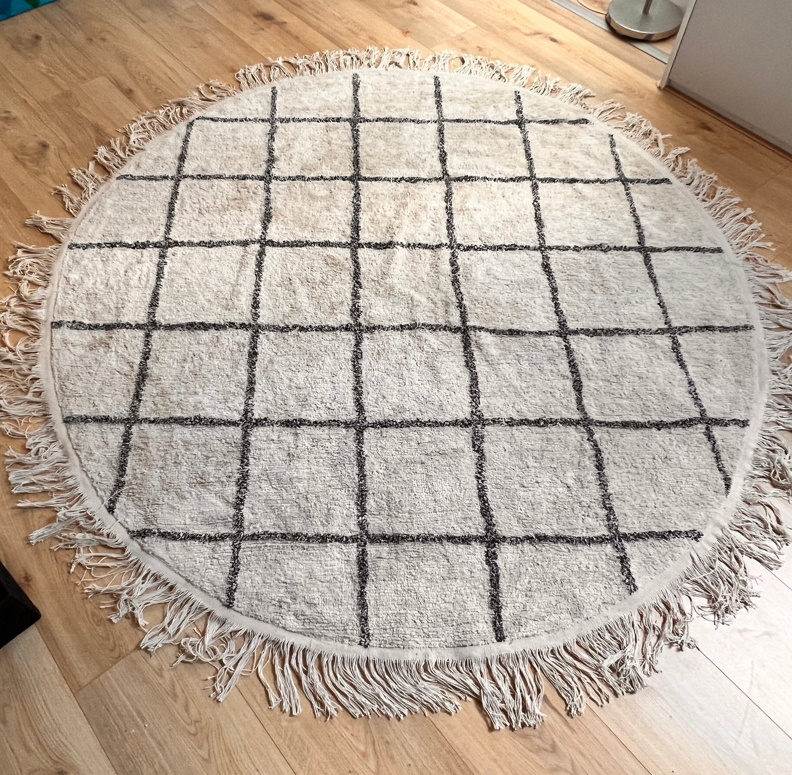Sissy boy vloerkleed rond 215cm als nieuw, Huis en Inrichting, Stoffering | Tapijten en Kleden, Ophalen, Zo goed als nieuw, Rond