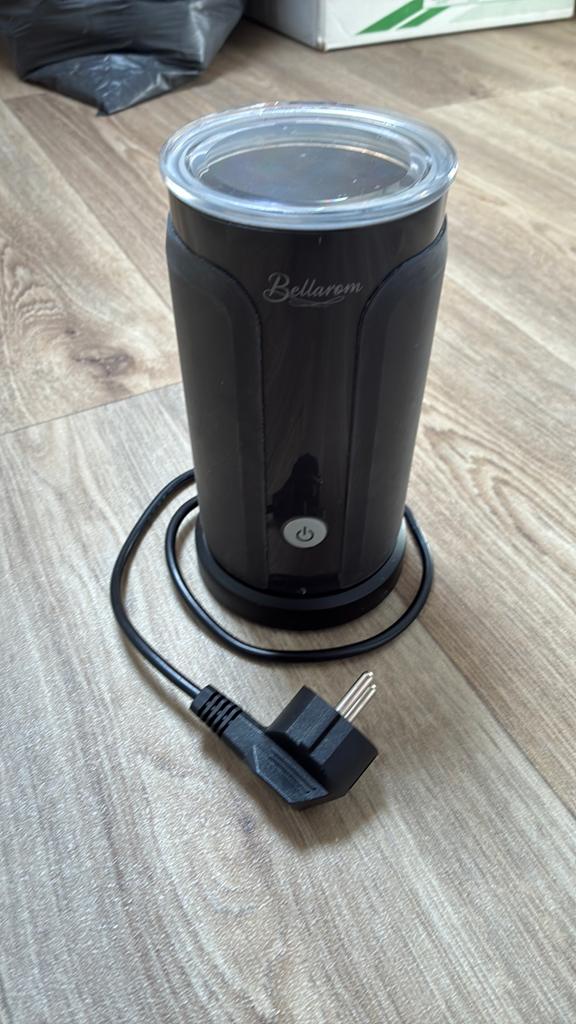 Te koop Bellagrom melkopschuimer, Ophalen of Verzenden, Zo goed als nieuw, Elektrische melkopschuimer